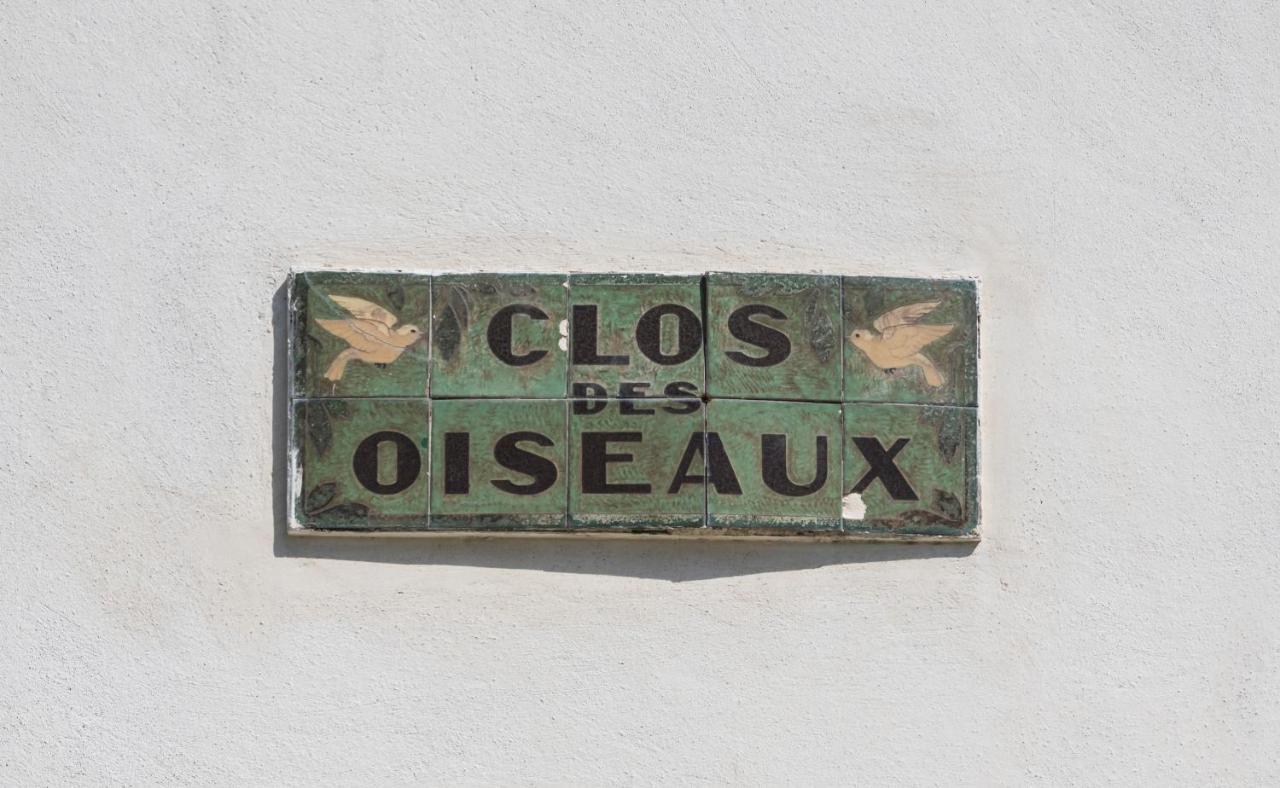 Le Clos Des Oiseaux Saintes Exterior photo